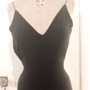 V-NECK STRAPPY AROUND ARM OPEN BACK DRAPPY KNOTTED BACK SKIRT MAXXI DRESS